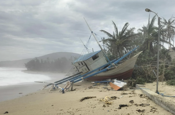 Hình ảnh khủng khiếp khi siêu bão Ragasa càn quét Đài Loan, Hong Kong- Ảnh 9.