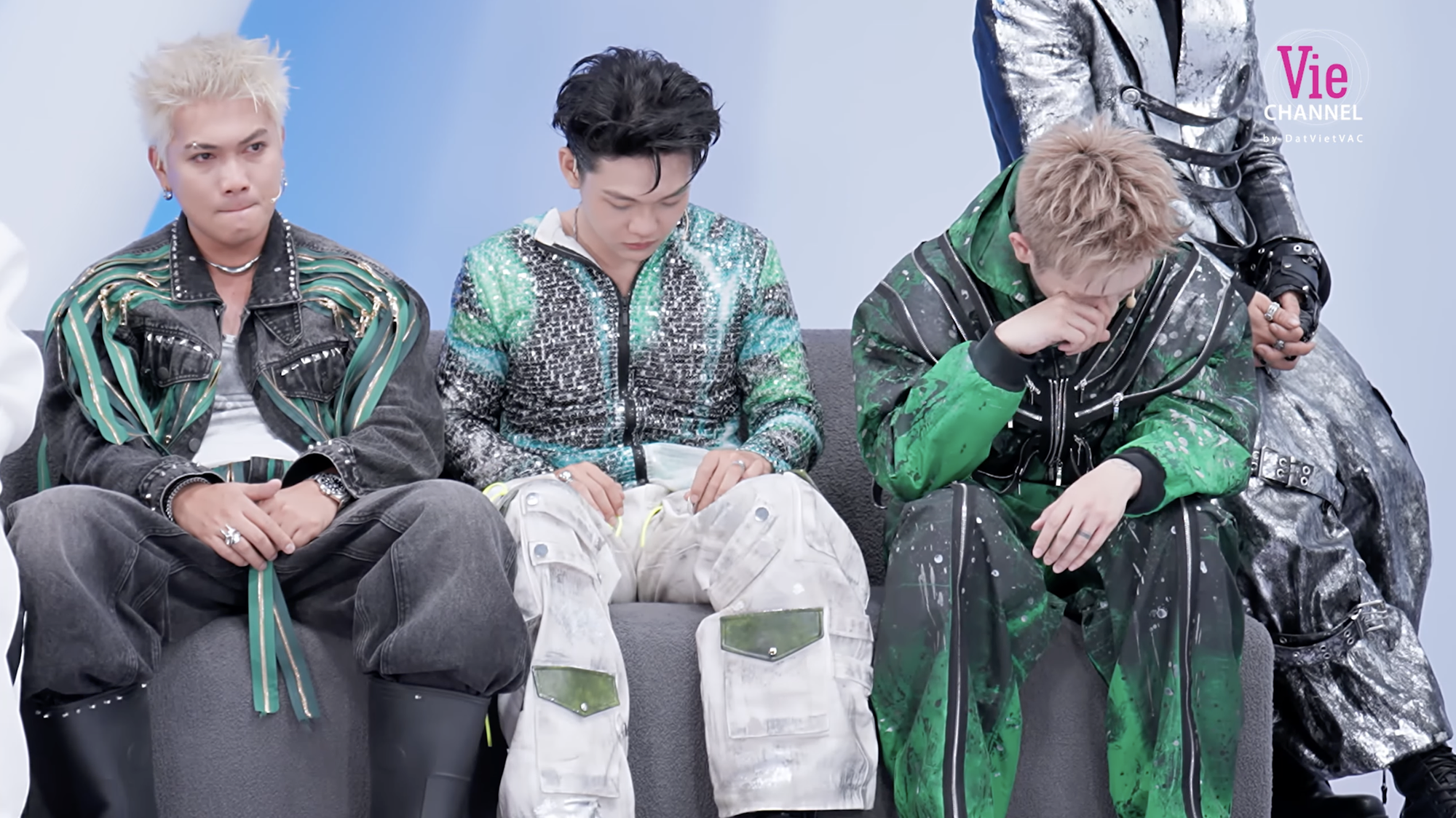 Anh Trai Say Hi quá đáng cỡ này!- Ảnh 2.