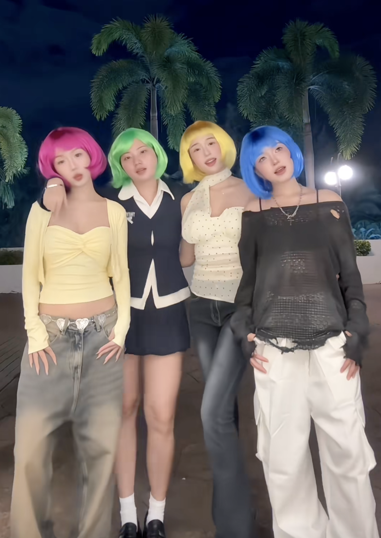 Danh tính hội siêu nhân gao