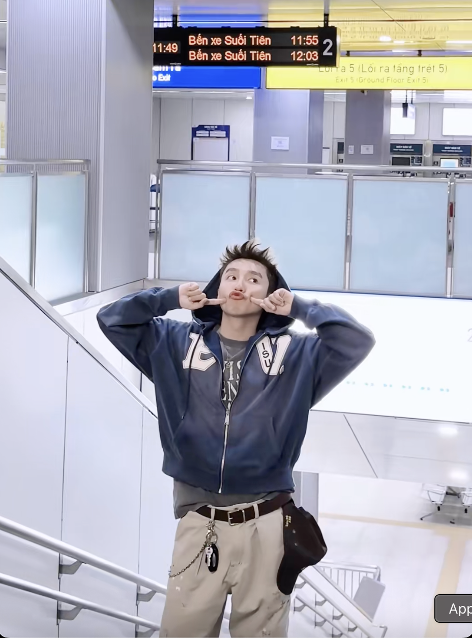 Kỹ năng tàng hình của Sơn Tùng- Ảnh 9. Kỹ năng tàng hình của Sơn Tùng- Ảnh 9.