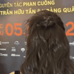 Công nhận mỹ nhân Việt này thua công chúa mỗi cái vương miện: Visual mướt mắt thôi rồi, càng quay cận càng đẹp anh man hinh 2025 12 02 luc 230718 17646916623181445693765 0 0 590 1127 crop 1764691667065662247614png