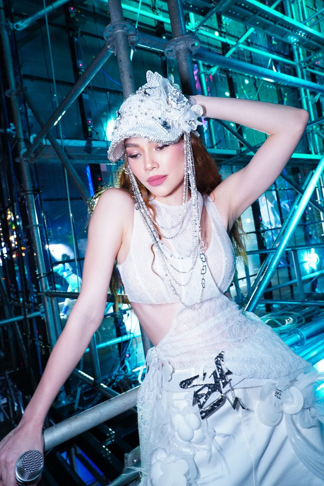 Vbiz có mỹ nhân đẹp