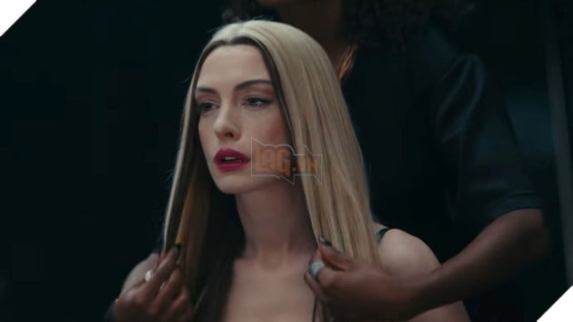 Anne Hathaway Gay Choang Trong Trailer Kinh Di Nhac Pop Mother Mary Hình ảnh Anne Hathaway trong phim Mother Mary.