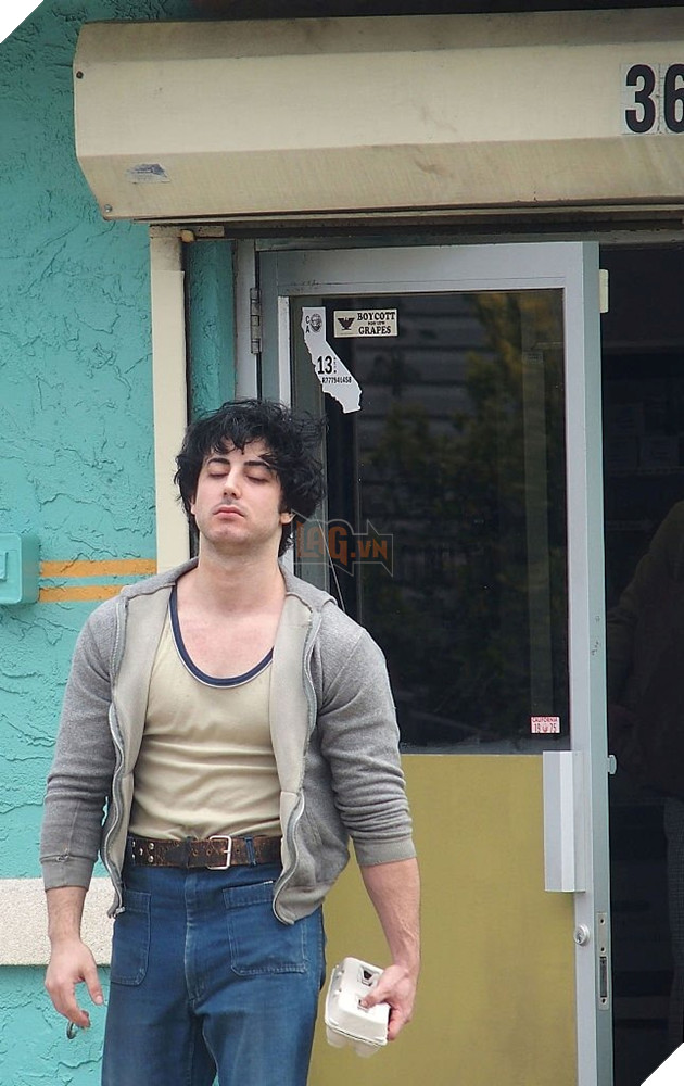 Hình ảnh tạo hình của Anthony Ippolito trong vai Sylvester Stallone thời trẻ.