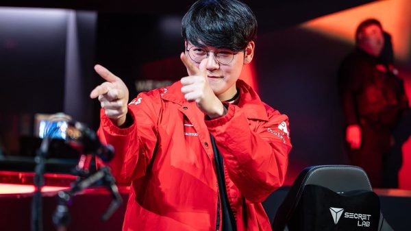 LMHT: Gumayusi lại trở thành tâm điểm tấn công của nhóm anti-fan với quy mô siêu khủng khiếp 30 LMHT: Gumayusi lại trở thành tâm điểm tấn công của nhóm anti-fan với quy mô siêu khủng khiếp anti fan tan cong gumayusi t1 lck 2025 hinh nen dvhojpg