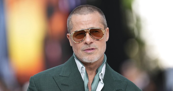 Đôi bạn thân Brad Pitt, George Clooney vào tốp "đàn ông nóng bỏng" ap25174616894097 17522211291941897336174 1752228591625 17522286044351075416349 104 0 1151 2000 crop 17522286498121497864023jpg