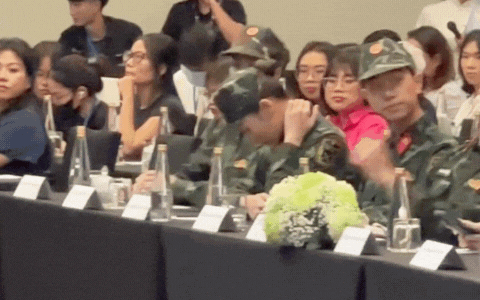 Kỳ Duyên - Thiên Ân đụng mặt nhưng bơ nhau như