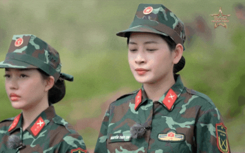 Tập 1 Sao Nhập Ngũ: Chi Pu bị chấn chỉnh, Ninh Dương Lan Ngọc đi không vững vì tai nạn- Ảnh 2.