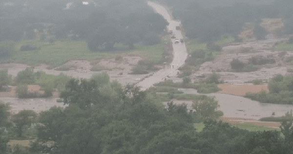Video cho thấy cảnh tượng lũ quét nhấn chìm con đường chỉ trong vài phút, cộng đồng mạng hoảng sợ ava chuan 20 17518622555171130873905 1751863399821 17518634001721282279737 0 0 477 764 crop 1751863502072977911599gifpng