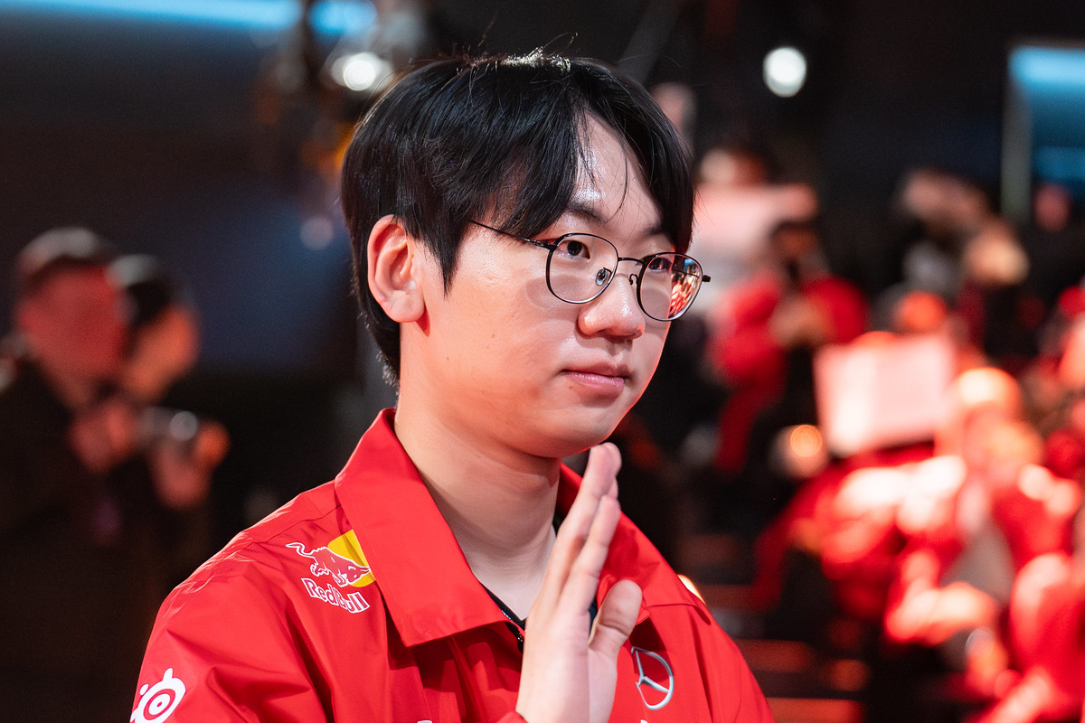 Ăn mừng chiến thắng, Doran vô tình