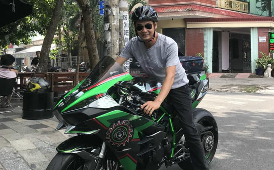 Ngôi sao duy nhất đóng cả 8 phần Lật Mặt: Đại gia ngầm sở hữu hàng loạt căn hộ ở Quận 1, lấy vợ kém 26 tuổi- Ảnh 5.