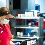 Vụ bê bối gây rúng động McDonald’s ở Anh: hơn 700 cựu nhân viên cáo buộc bị gạ “đổi sex lấy việc làm” avatar1736500107162 1736500107360405374853 0 0 314 600 crop 17365001158601341940060jpg