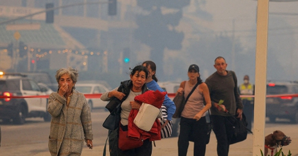 Mỹ ban bố tình trạng khẩn cấp về sức khỏe cộng đồng do thảm họa cháy rừng avatar1736572556058 17365725623862000625386 0 80 271 514 crop 17365725948091087443079jpg