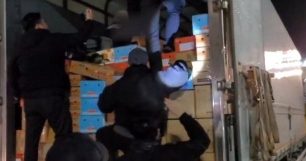 Con dâu đang mang thai bị mẹ chồng đánh ngay giữa đường avatar1737017894614 17370178974111371266649 0 0 314 600 crop 1737017905880435581207jpg