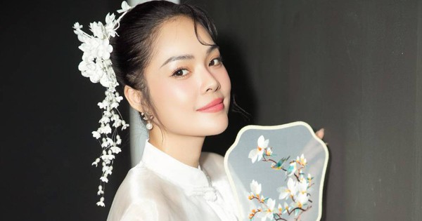 Dương Cẩm Lynh: "Nhiều năm qua, tôi không nghĩ tới người đàn ông nào" avatar1737372829065 17373728303941152647218 54 0 578 1000 crop 1737372917530331802888jpg