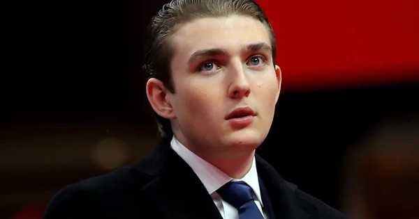 Thông tin bất ngờ về Đệ nhất công tử Mỹ Barron Trump: Thành lập công ty riêng ở tuổi 18, chuẩn bị trở thành người thừa kế của cha mình avatar1737518690768 1737518691085391918263 29 0 642 980 crop 17375187102081084797808jpg