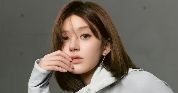 Triệu Lộ Tư gây sốc khi tiết lộ quá trình điều trị đau đớn, phải uống một loại thuốc mới giữ được mạng sống avatar1737702402159 1737702402738655242938 6 0 571 1080 crop 173770244234299680501jpg