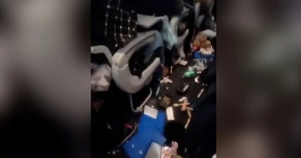 Hành khách khiếp vía vì máy bay Mỹ gặp sự cố bí ẩn, chuyển hướng giữa không trung avatar1737786414234 17377864144691944284817 0 51 315 555 crop 1737786471250196917580jpg