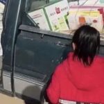 Lì xì kinh hoàng nhất: Ông chú mừng tuổi cháu gái cả 1 xe tải quà, vừa lại gần cô bé đã khóc thét bỏ chạy avatar1738298515280 17382985204921961005408 38 0 410 595 crop 17382985366742119801452jpeg