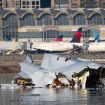 Đâm máy bay khiến 67 người chết tại Mỹ: Đội cứu hộ tiết lộ trạng thái kinh hoàng của thi thể nạn nhân khi được giải cứu avatar1738327928422 17383279286821974911478jpg