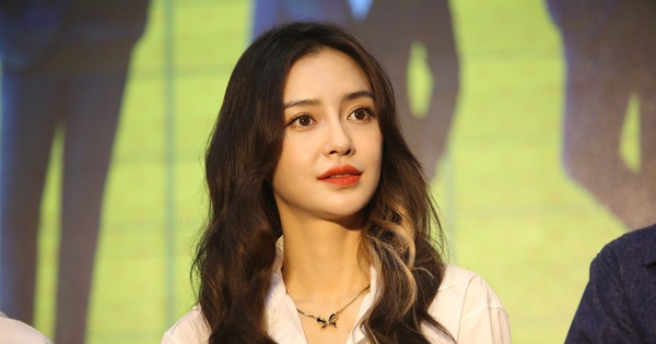 Angelababy hết thuốc chữa: Ê chề vì bị nhà sản xuất phũ phàng, rời xa Huỳnh Hiểu Minh là bão tố avatar1738730325511 17387303260991056247830 0 0 1047 1999 crop 17387304588822099973998jpg