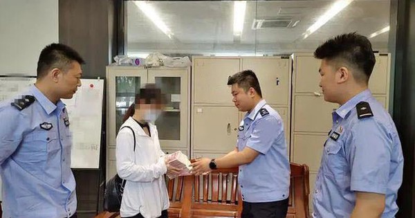 Nhận được 87 triệu đồng tiền chuyển khoản nhầm, người phụ nữ liền trả lại: 30 ngày sau phát hiện tài khoản bị trừ hơn 10 triệu cùng tin nhắn "Chị đang vay tiền của chúng tôi" avatar1738802302851 17388023030981369559030jpg