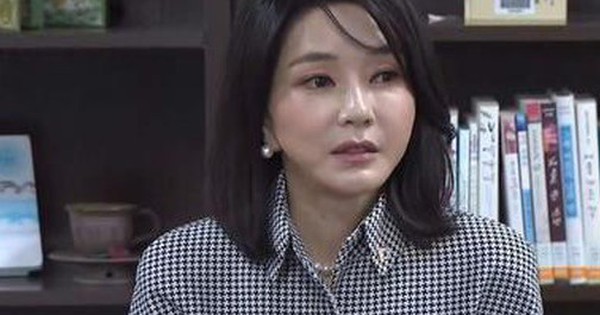 Đệ nhất phu nhân Hàn Quốc không thăm chồng trong tù? avatar1738890373826 1738890374138707933913 0 66 315 570 crop 173889048909713700643jpeg