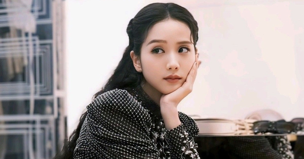 Jisoo (BLACKPINK) hé lộ trải nghiệm "kỳ lạ" nhất cuộc đời avatar1738976671984 1738976673131375265216 0 0 627 1200 crop 1738976743278744638599jpg