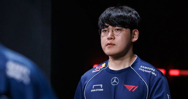 Gumayusi ngậm ngùi chia sẻ sự thật đắng lòng, fan cũng không khỏi bất an avatar1738993842569 17389938428972101019976 12 0 326 600 crop 17389938633311815443153png