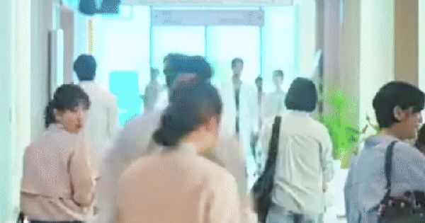 Mỹ nam phim top 1 Việt Nam bị "phốt", bỏ theo dõi gấp 50 tài khoản nhạy cảm xoá dấu vết avatar1739004964115 17390049707611089466529 0 0 377 720 crop 1739005341980814584333gifpng