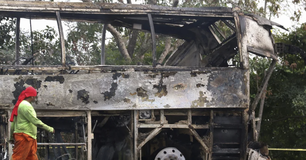 Mexico: 41 người thiệt mạng sau khi xe buýt bốc cháy kinh hoàng trên đường, chỉ còn trơ khung sắt avatar1739077954382 1739077954640397874226png