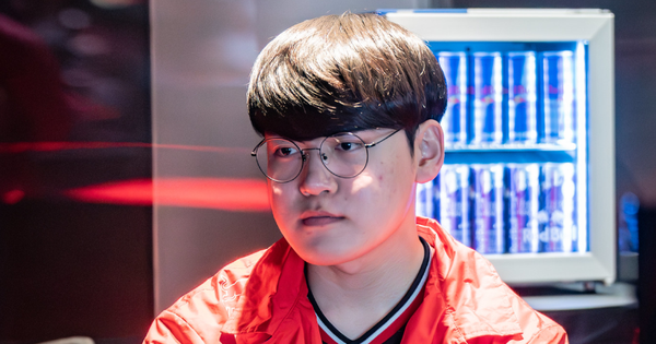 Zeus bất ngờ bị fan nhắc tên sau khi drama T1 - Gumayusi ngày càng trầm trọng avatar1739420370338 1739420370935273943600 35 0 506 900 crop 1739420502503588195859png