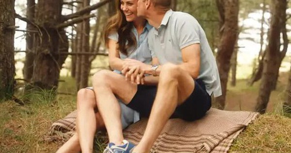 Công nương Kate và Hoàng tử William đăng tải hình ảnh ngọt ngào nhân ngày Valentine avatar1739638382031 1739638382254429289051 0 59 315 563 crop 173963843326718369602jpg