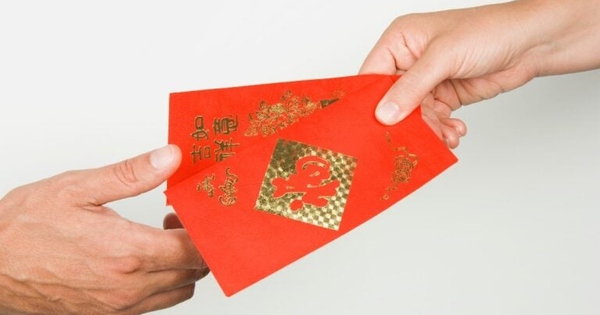 Bị cha lấy tiền lì xì, con trai lập tức gọi điện báo cảnh sát avatar1739800096482 17398000971341672176575jpg