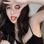 "Zoom" cận nhan sắc nóng bỏng bạn gái mới của chàng rapper kiêm game thủ đào hoa, lộ "hint" hẹn hò từ lâu avatar1739936727161 173993672742578539940png