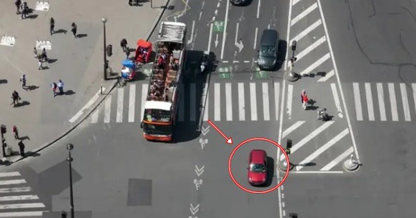 Nữ tài xế bị trừ hết 12 điểm đòi kiểm tra video phạt nguội, nào ngờ xem xong cảnh sát liền xin lỗi avatar1739979453712 17399794544351636609456 0 19 361 597 crop 1739979470692603953452jpg