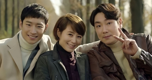 Phim Hàn hay xuất sắc khiến fan chờ gần 1 thập kỷ, nữ chính cả nhan sắc lẫn diễn xuất đều đỉnh miễn bàn avatar1740126417459 17401264176561820969267 0 0 1005 1919 crop 1740126512491138863804png