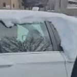 Người đàn ông kinh hãi khi nhìn thấy thứ này từ chiếc xe đi bên cạnh avatar1740132825757 17401328260001456123385 0 35 315 539 crop 17401328492151818465334jpeg