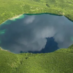 Hố tròn hoàn mỹ giữa Alaska khiến giới khoa học đau đầu: Nó đến từ đâu? avatar1740392569206 17403925693671891422698 0 17 315 521 crop 1740392584075580547742png