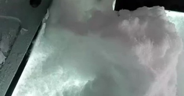 Kinh hoàng người đàn ông bị chôn vùi trong trận tuyết lở khi đang làm việc avatar1740477356918 1740477357218553590956 0 57 315 561 crop 17404773725351903575135jpg