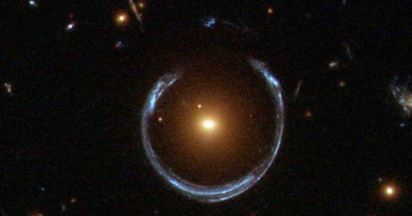 Lỗ đen siêu cấp lộ diện từ thế giới lớn gấp 100 lần dải Ngân Hà avatar1740554202930 17405542031911673142758 0 35 315 539 crop 17405542257441369101497jpg