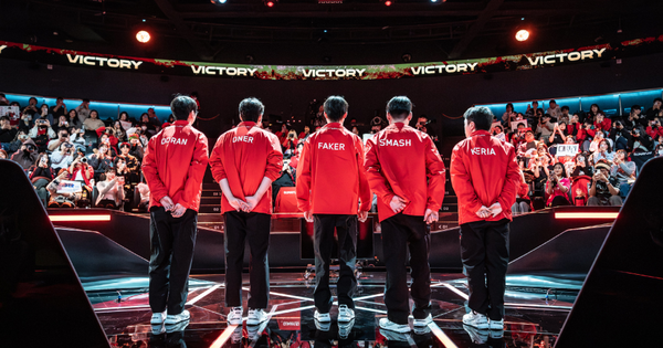 Người trong cuộc bất ngờ tiết lộ sự thật drama T1 - Gumayusi, biến cả BHL đội thành "trò cười" avatar1740902227312 17409022282521448690328 92 0 563 900 crop 1740902345268133988992png