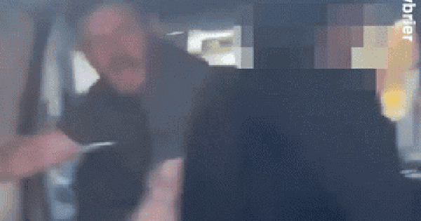 Bị vợ bắt quả tang đang ngoại tình trên xe tải, câu nói sau đó của người chồng khiến cõi mạng "dậy sóng" avatar1741156841049 17411568415111704034984 123 0 348 360 crop 1741156850160704139244gifpng