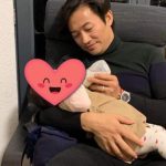 Xót xa hình ảnh hiếm hoi của Quý Bình bên con trai 3 tuổi avatar1741258847381 1741258847697645186080 366 0 800 828 crop 1741259038349861071270jpg