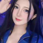 Gái xinh khiến fan One Piece nức nở, tung "cú đúp" cosplay nóng bỏng avatar1741514530076 17415145305341150812604 100 0 459 685 crop 1741514562729653692925png