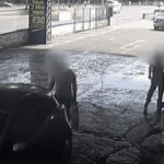 Đứng trong tiệm rửa xe, con trai bị bố tông ô tô vào người, câu nói của nạn nhân gây ngỡ ngàng avatar1741756687552 17417566879351713166718 0 14 202 337 crop 1741756707656455769226gifpng