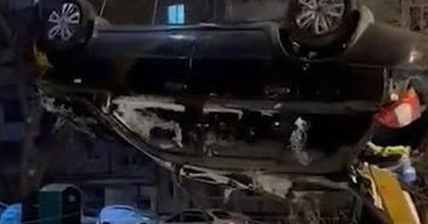 Ô tô bất ngờ "biến mất" khi đậu xe trong bãi avatar1741763033037 17417630333181406762602 0 55 315 559 crop 1741763053392363284202jpg