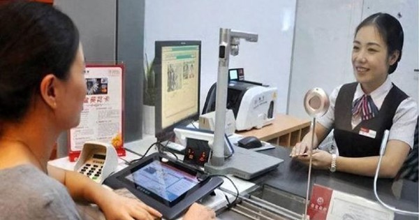 Người phụ nữ ở Trung Quốc gửi tiết kiệm 4,2 tỷ đồng, khi tất toán chỉ còn 1/7 cùng 1 "đống nợ": Ngân hàng chỉ rõ "lỗi do bà ký mà không đọc kỹ" avatar1741921546659 174192154750333625850jpg