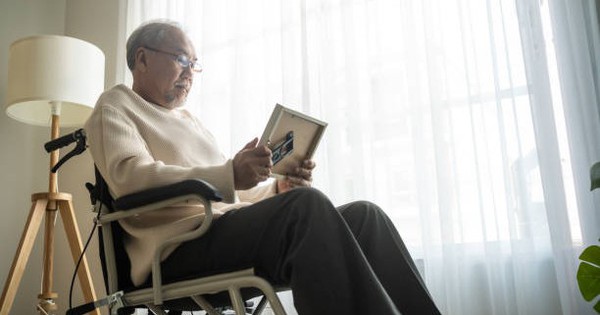 Người đàn ông để lại tài sản cho thư ký, vợ nộp đơn kiện đòi thừa kế, tòa án tuyên bố: “Mẹ con chị không nhận được đồng nào” avatar1742004698127 1742004698505529406154 26 0 409 612 crop 1742004732430775015347jpg