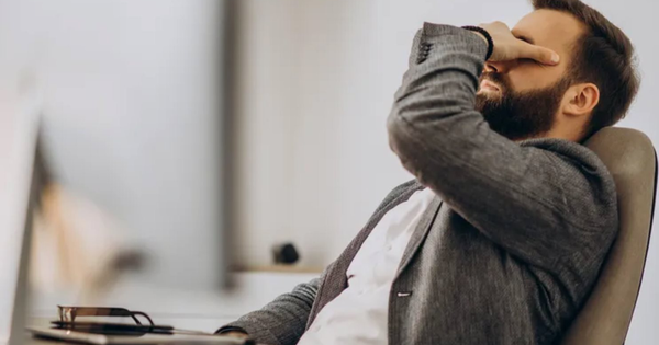 Khủng hoảng ngành bảo hiểm tại Mỹ: Khách hàng phải trả gấp 7 lần tiền phí, nhiều quyền lợi bị cắt bỏ avatar1742140867278 17421408677191625593809 52 0 980 1484 crop 17421408846731391905230png